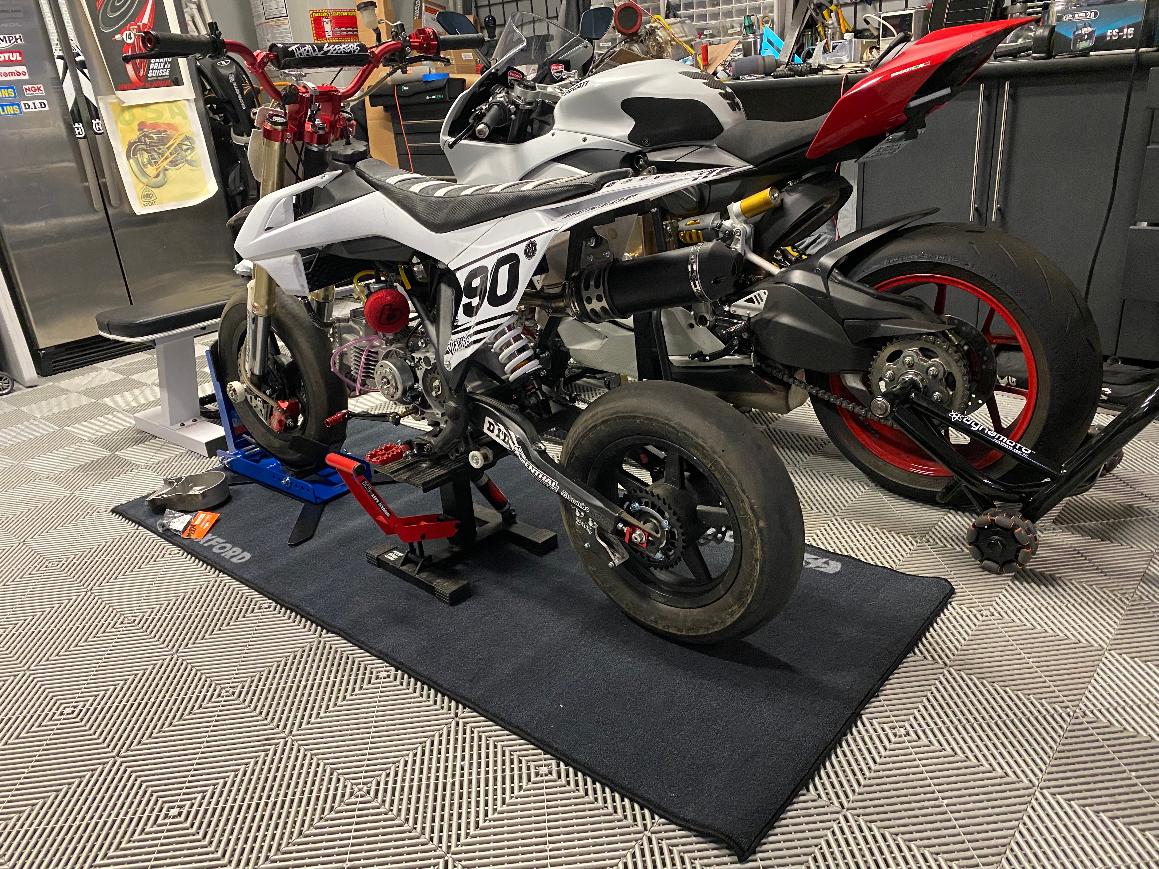 Electric MiniMotard photo 43